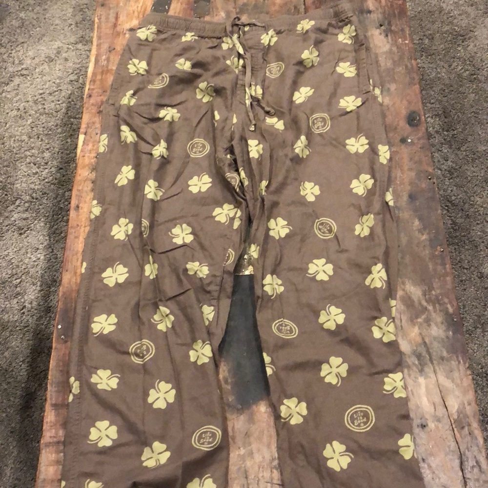 Life is good flannel bottoms